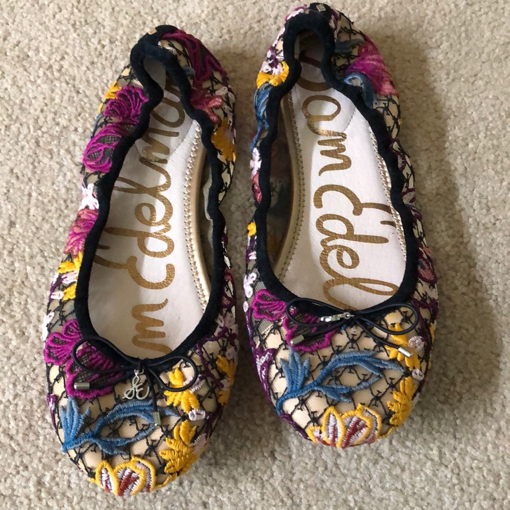 Sam Edelman Flats 9.5 wide Mesh Embroidered